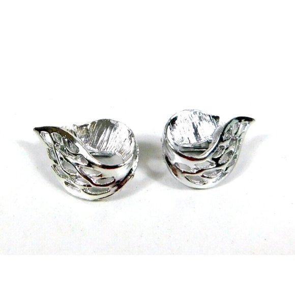 Vintage 70's CELEBRITY Open Work Curled Leaf Silver Tone Earrings Clip on - Picture 5 of 10